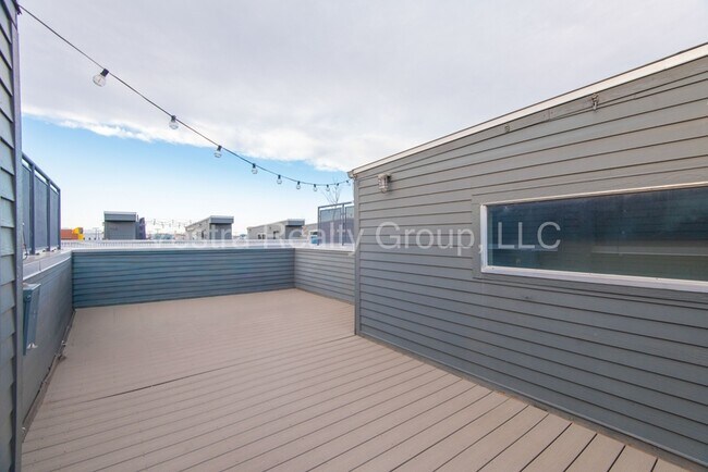 Foto del edificio - 2680 Blake St