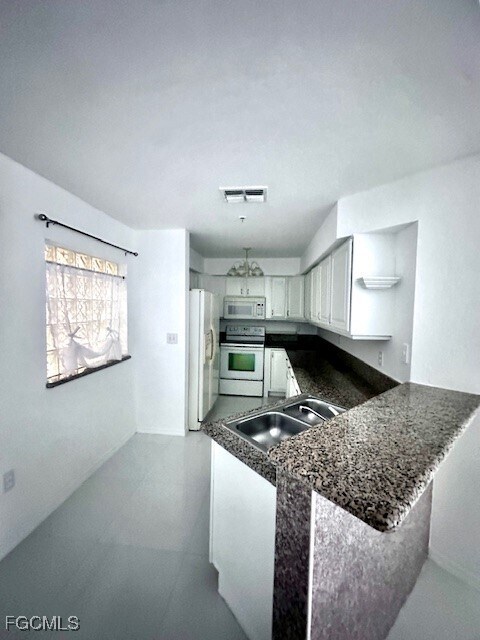 Foto del edificio - 12505 McGregor Blvd