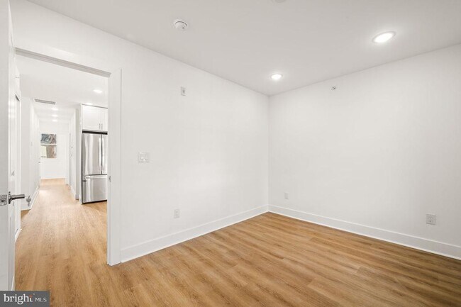 Building Photo - 2104 N 8th St