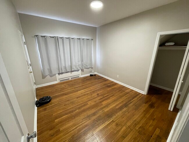 Foto del edificio - 288 2nd Ave W