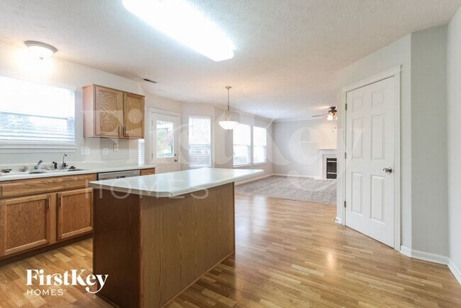 Building Photo - 6262 Saddletree Drive