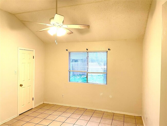 Building Photo - 3408 Settlement Dr