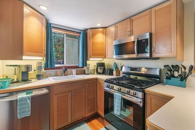 Foto del edificio - 144 Silver Spruce Dr