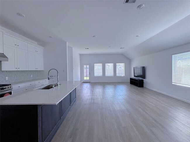 Foto del edificio - 30363 Tall Fescue Dr