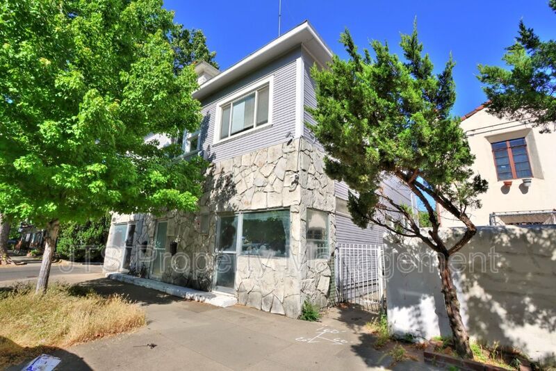 Foto principal - 1119-200 24th St