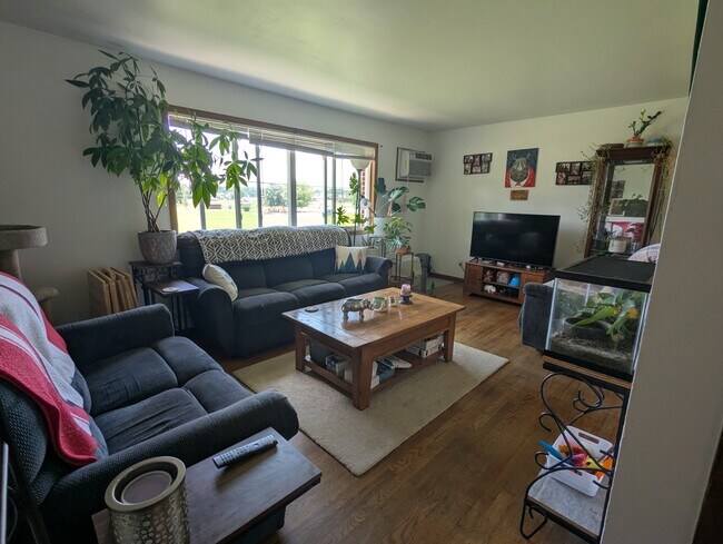 Foto del edificio - 298 Prairie View St
