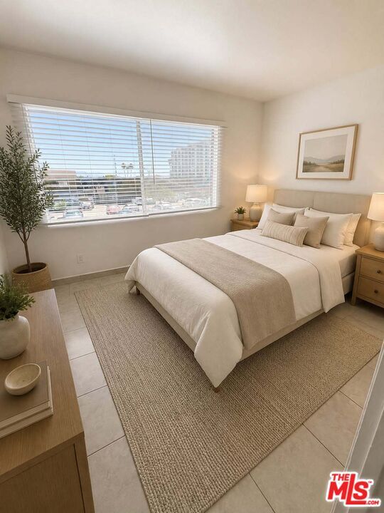 Foto del edificio - 11730 Runnymede St