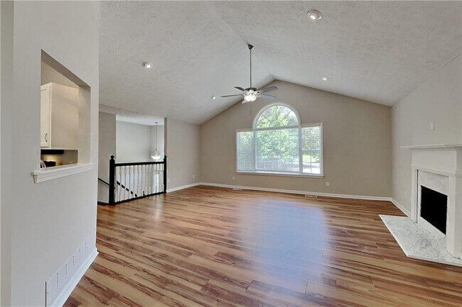 Foto del edificio - 460 Highlander Way