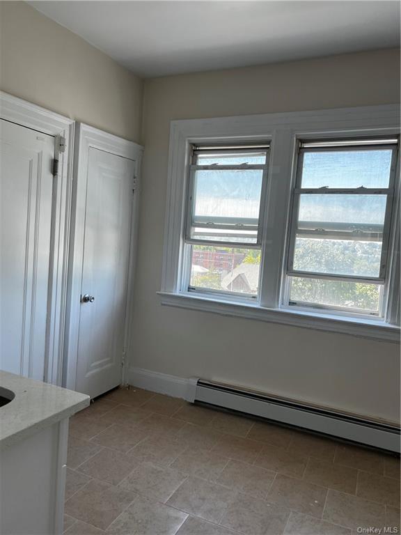 Building Photo - 257 Jessamine Ave