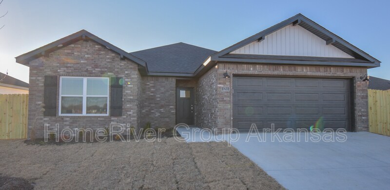 Primary Photo - 1211 Denver Dr