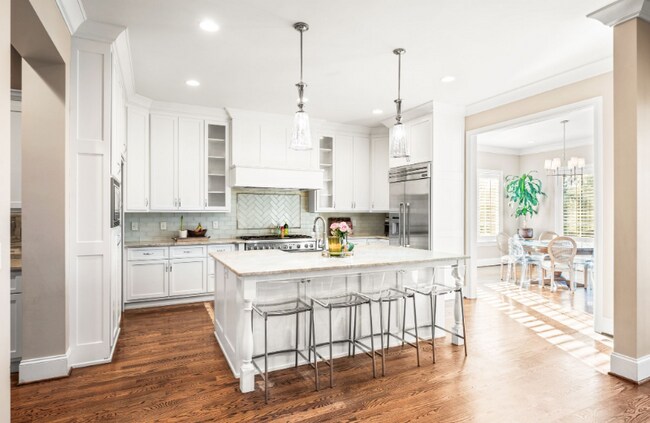 Foto del edificio - 3509 Trimble Rd