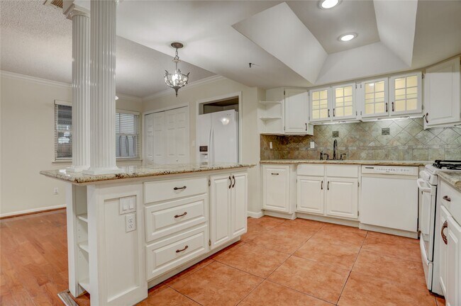 Foto del edificio - 2253 Triway Ln