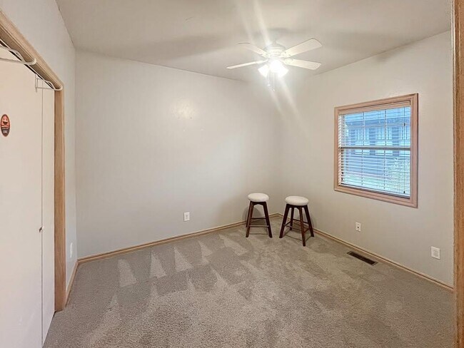 Foto del edificio - 115 N Capitol St