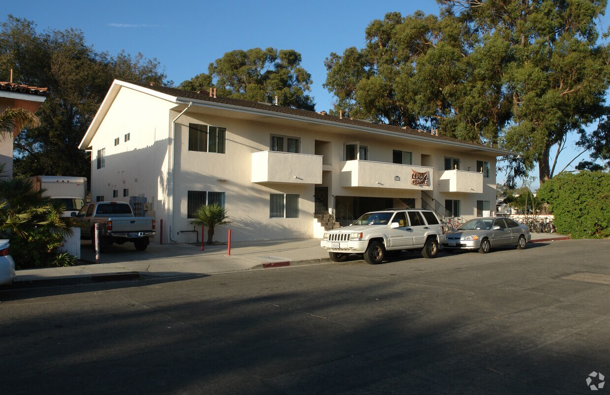 Primary Photo - 6504 Seville Rd
