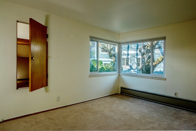 Foto del edificio - 922 10th Ave E