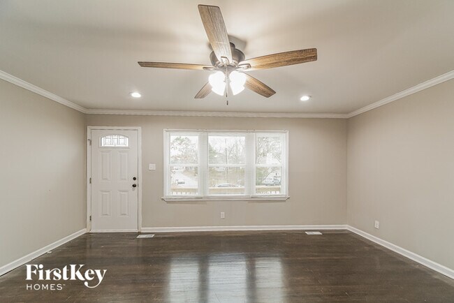 Foto del edificio - 401 Sparella St