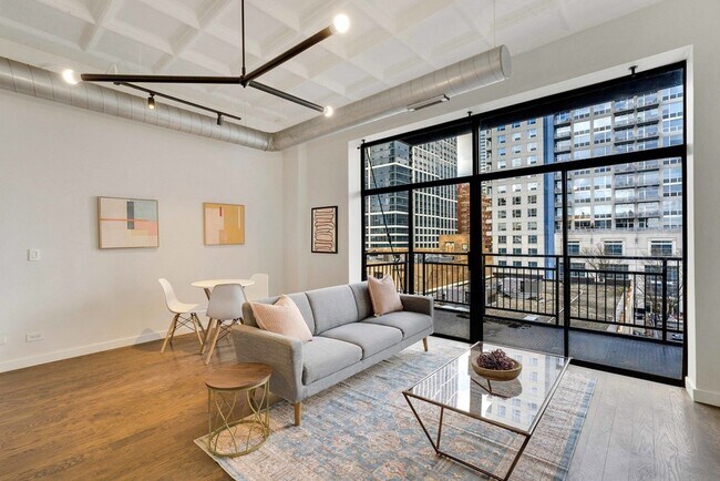 Foto del edificio - 1307 S Wabash Ave
