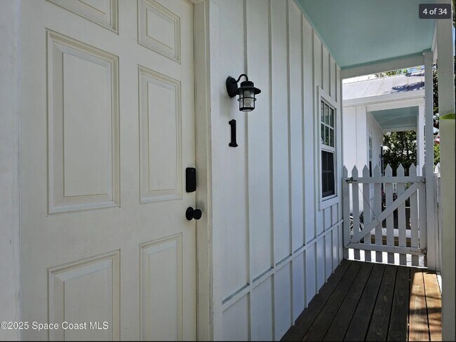 Foto del edificio - 709 Emma St