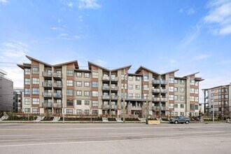 Building Photo - 7809-7209 209 St