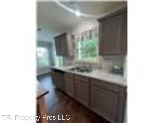 Building Photo - 3 br, 2.5 bath House - 3310 Timberwolf Avenue