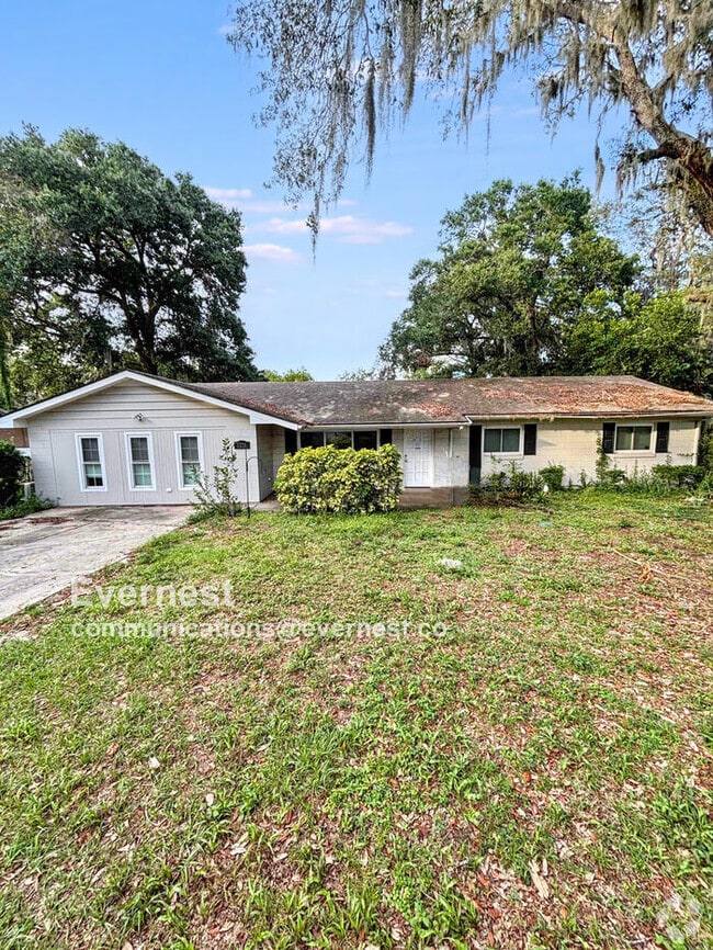Building Photo - 1131 N Magnolia Cir