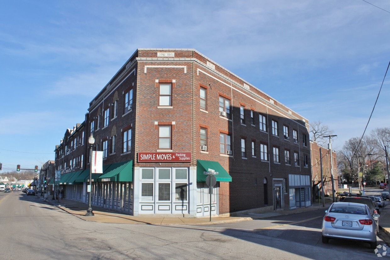 Primary Photo - 7215 Lanham Ave