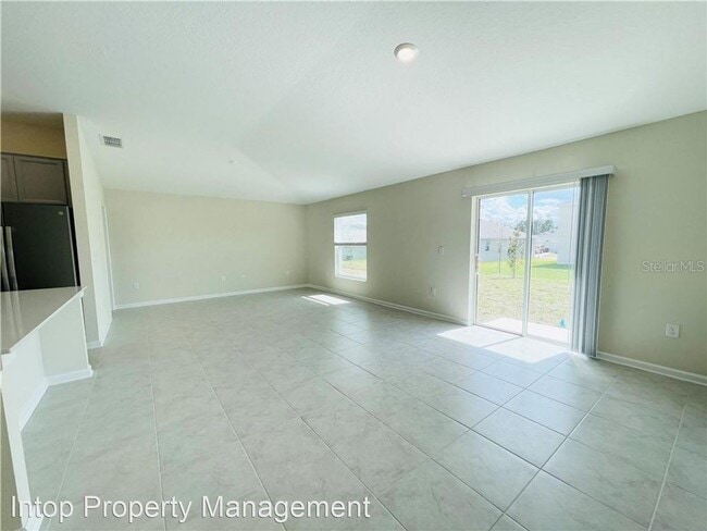 Building Photo - 3 br, 2 bath House - 16417 Fernridge St
