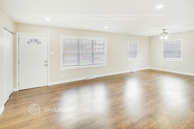 Foto del edificio - 4240 Winedale Ln