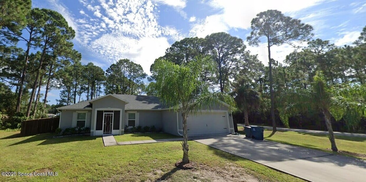Primary Photo - 1653 Sea Drift Ct NW