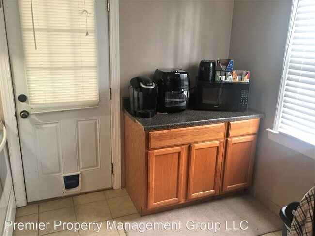 Foto del edificio - 3 br, 1 bath House - 319 Locust Avenue