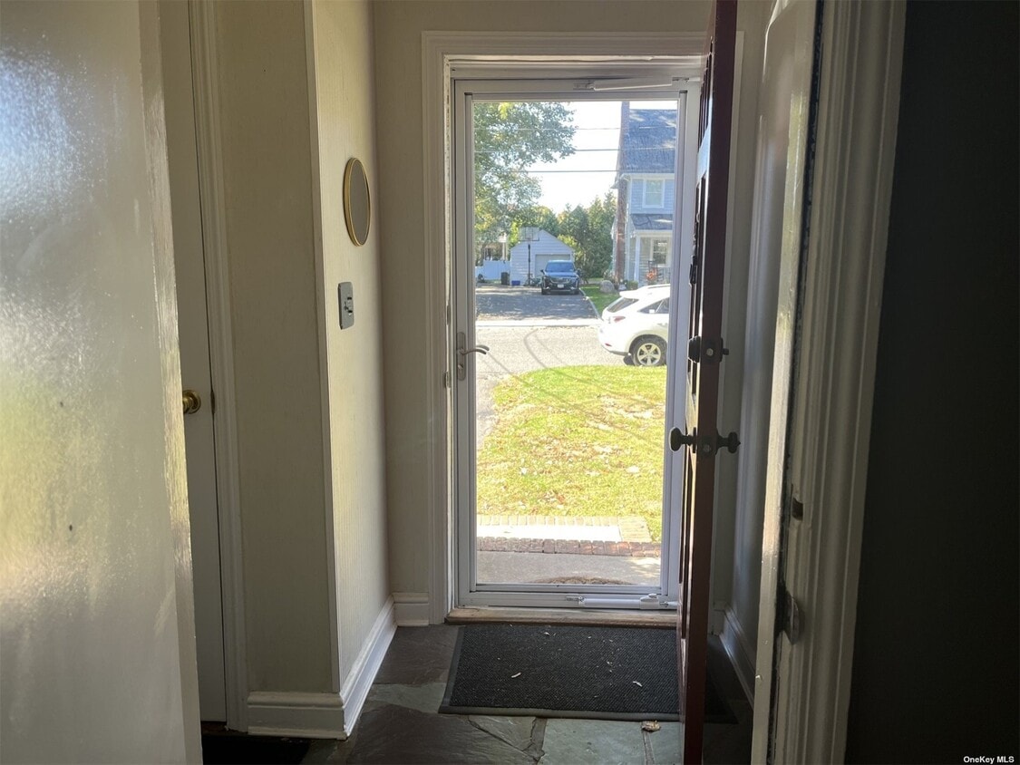 24 Burr Ave, Northport, NY 11768 House Rental in Northport, NY