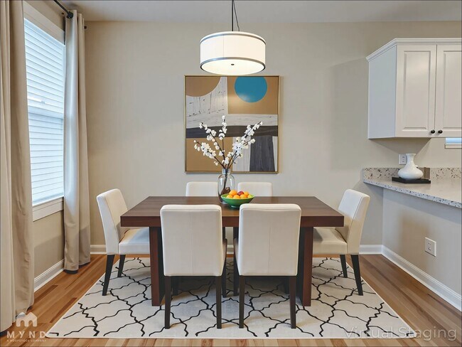 Building Photo - 1012 7th St