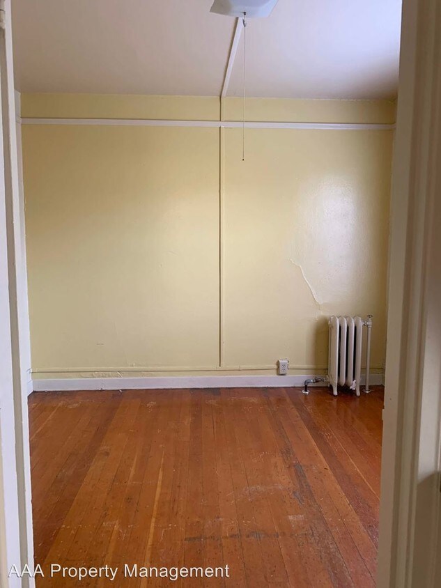 Building Photo - 1 br, 1 bath House - 1120 Pine St. #203