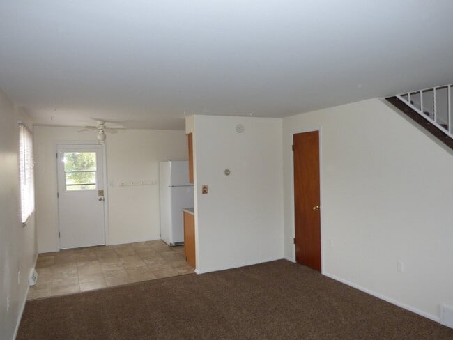 Building Photo - Beautiful 2BR/1.5BA Duplex in Wheat Ridge!