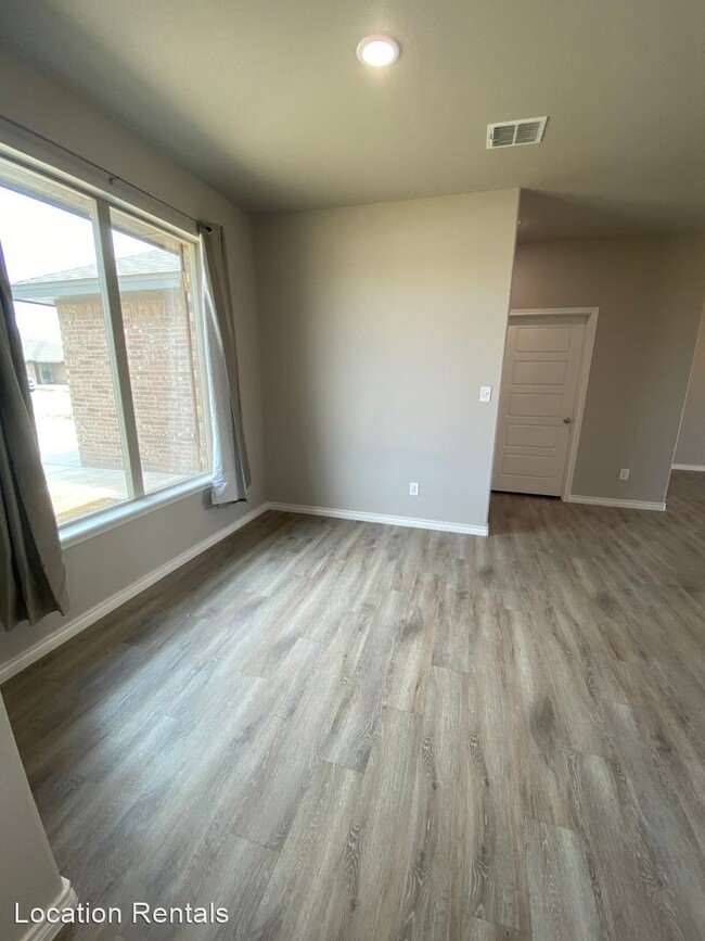 Building Photo - 3 br, 2 bath House - 7019 10th Street