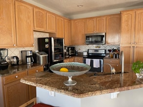 Building Photo - 1555 Harrier Dr