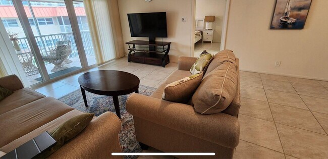Living Room - 2097 S Ocean Dr
