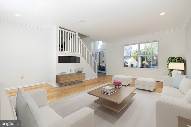 Foto del edificio - 229 Strawbridge Ln