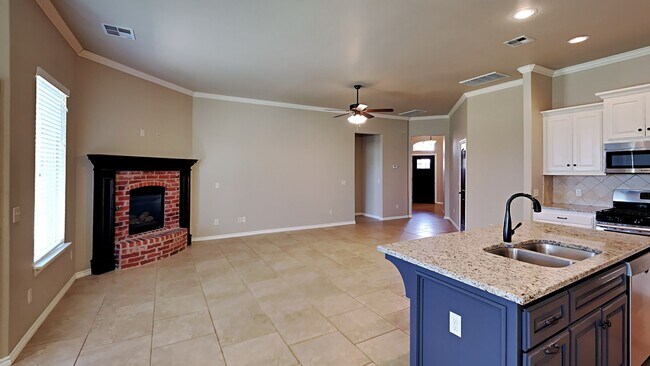 Foto del edificio - Very Nice 3 Bedroom 2 Bath Home in Yukon S...