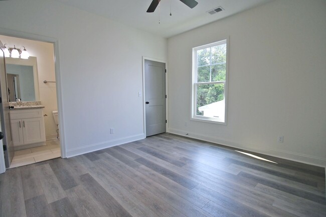 Foto del edificio - PRE- LEASING 2025 - New Construction 4 Bed...