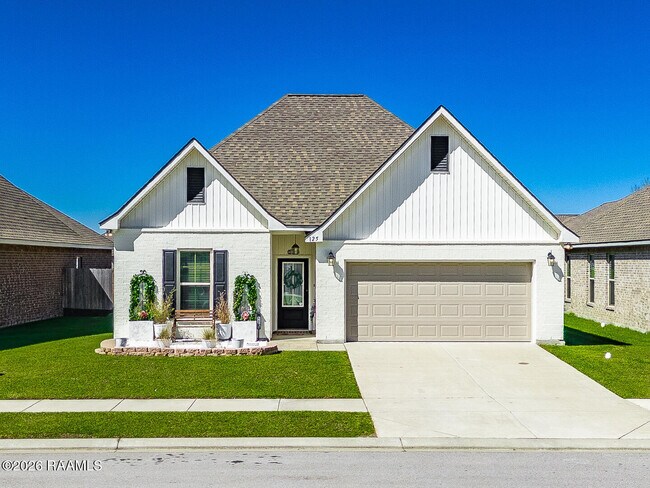 Building Photo - 125 Lightbourne Dr