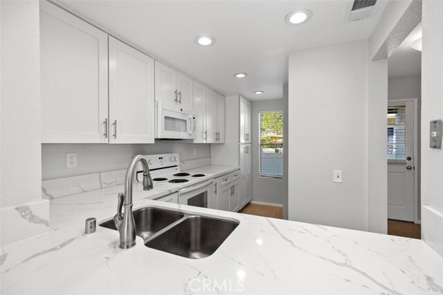 Foto del edificio - 63 Bentwood Ln