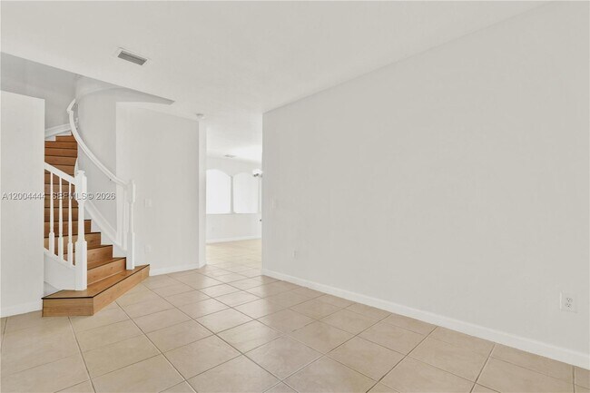 Foto del edificio - 10346 NW 30th Terrace