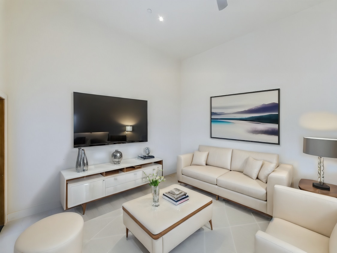 Primary Photo - Modern Comfort and Convenience- Your Ideal...