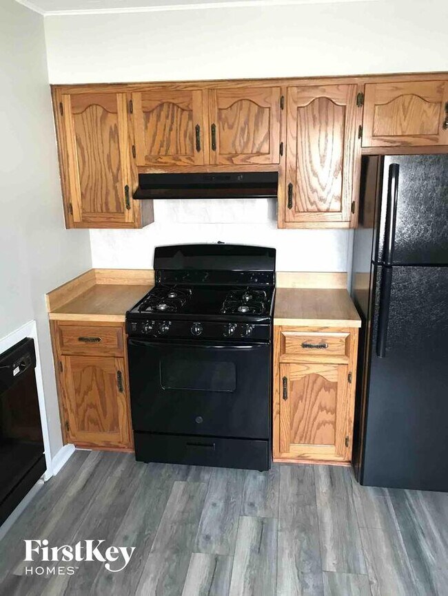 Foto del edificio - 16496 Brockton Ln