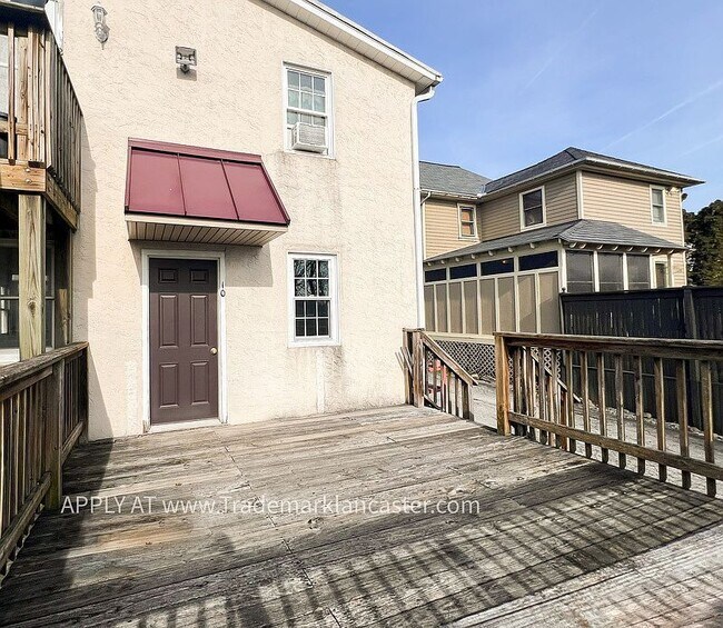 Foto del edificio - 4640 Horseshoe Pike