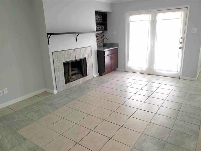 Foto del edificio - 5706 Marvin Loving Dr