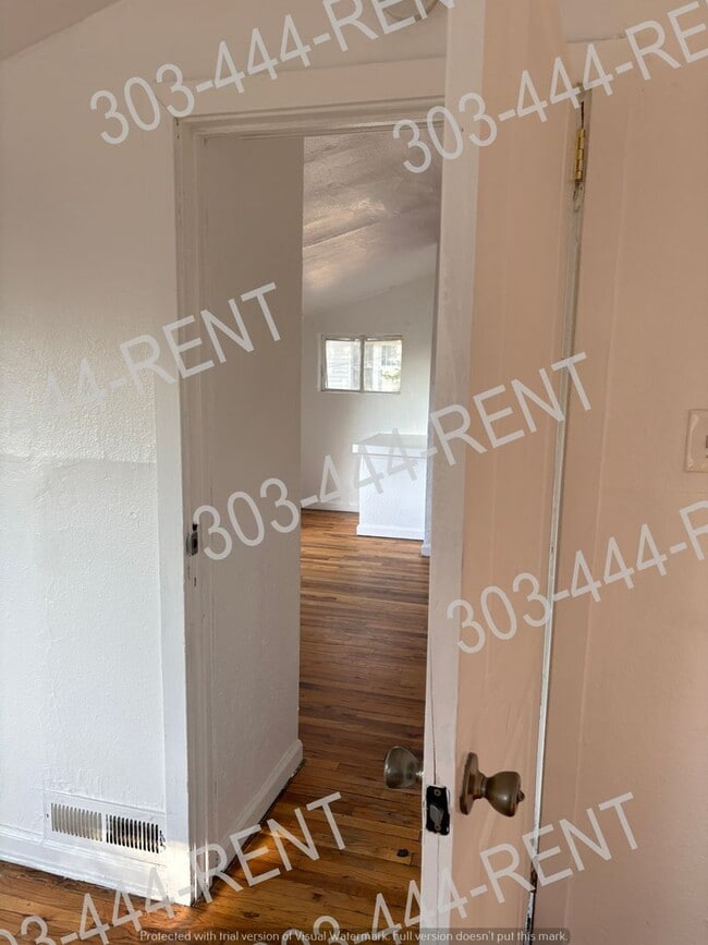 10625 - 10625 Apartment