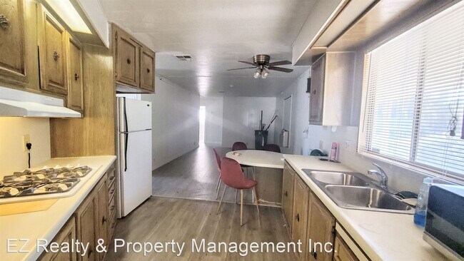 Building Photo - 2 br, 2 bath House - 15825 Wood Rd