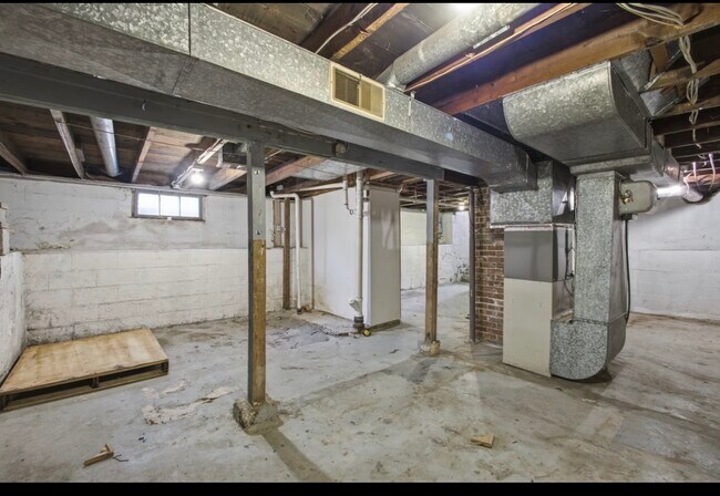 Foto del edificio - 1021 E 23rd Ave